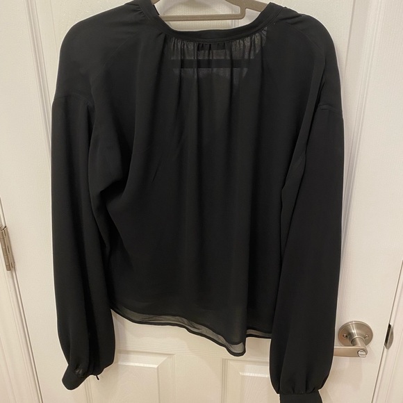 Aritzia BABATON Blouse - Picture 2 of 2